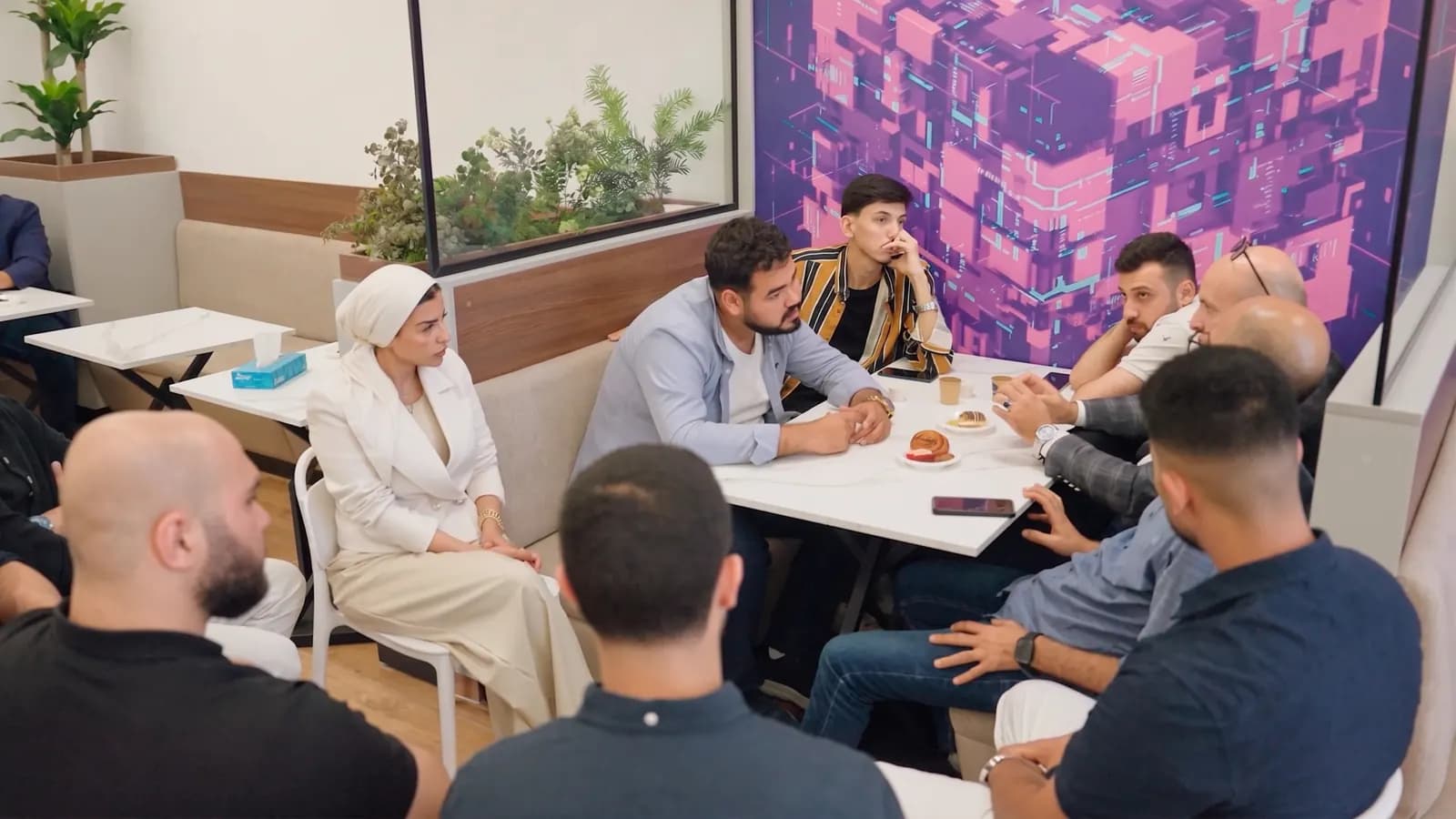 انضم إلى رحلة تمكين الأجيال